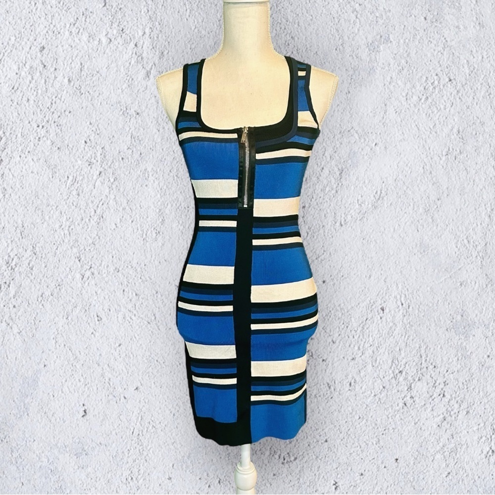Karen Millen Blue Colorblock Striped Knit Bandage Style Bodycon Dress Size 1 XS